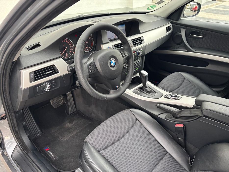BMW 3 Series 2009 — imagine 5