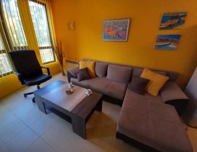 Дава се под наем Едностаен апартамент в София, Изток - 42 кв.м за 480 € - Снимка #1