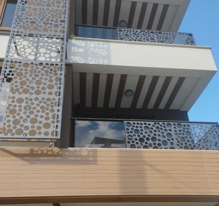 Продава се Двустаен апартамент в София, Докторски паметник - 74 кв.м за 1960 €/кв.м - Снимка #1