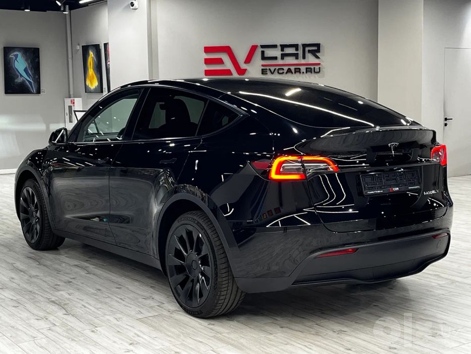 Продам свою Tesla Model Y Dual Motor! 2023