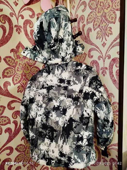 Тёплая спортивная куртка на мальчика