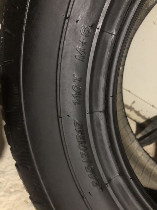 245/70/17 покрышка