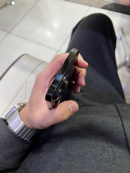 Iphone 14 pro max yaxshi xolatta