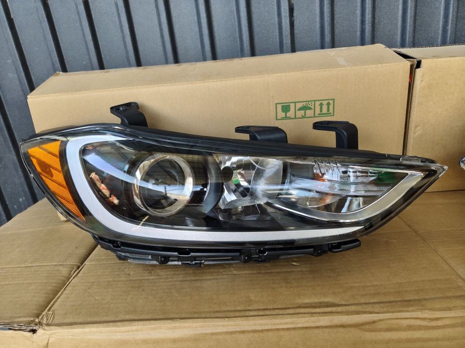 Элантра фара 16-18 USA