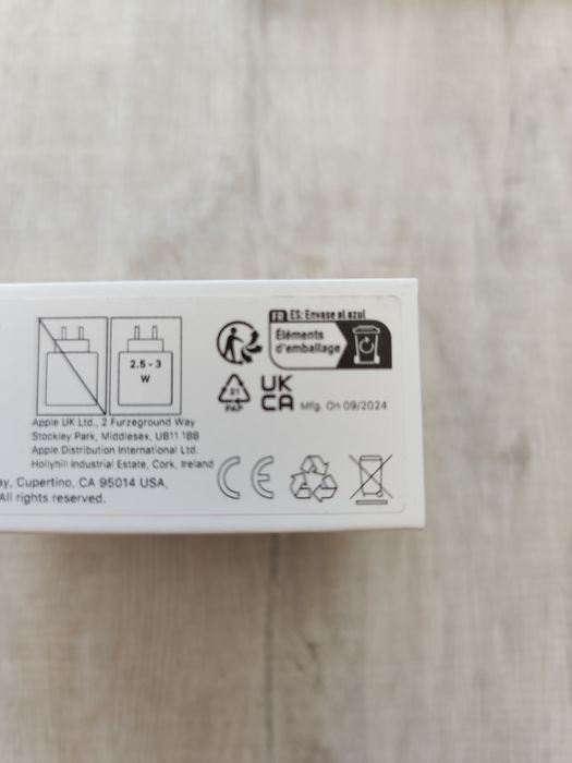 НОВИ! Apple AirPods 4 th Generation!