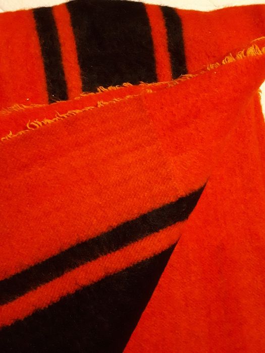 Домашно тъкани  вълнени одеала и юргани