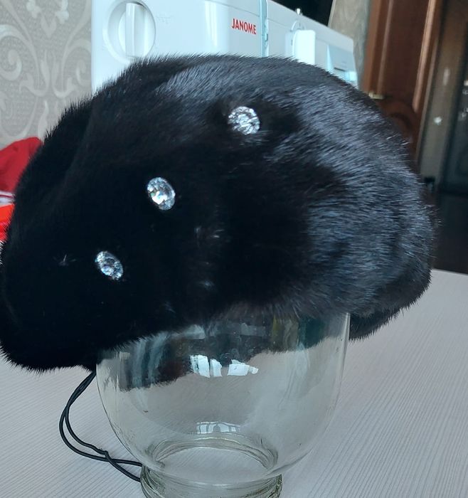 Продам норковый берет