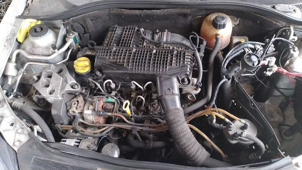vand Renault pentru programul rabla