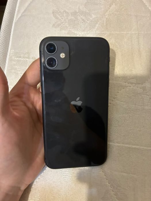 Продам iPhone 11