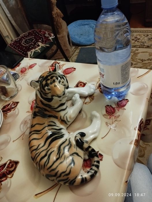 Статуэтки  "Тигр" ЛФЗ, Львёнок