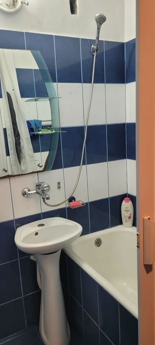 Vând apartament cu 2 camere