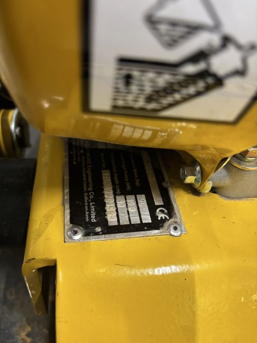 Вибро плоча Apache