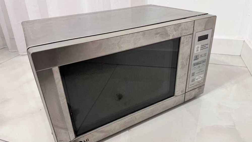 Продается микроволновка LG для запчастей