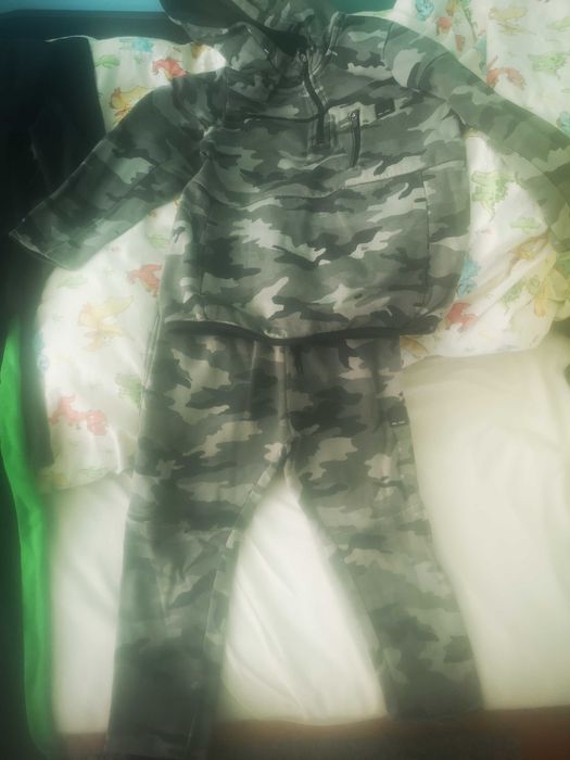 Сет суитчър, комплекти анцунг и други