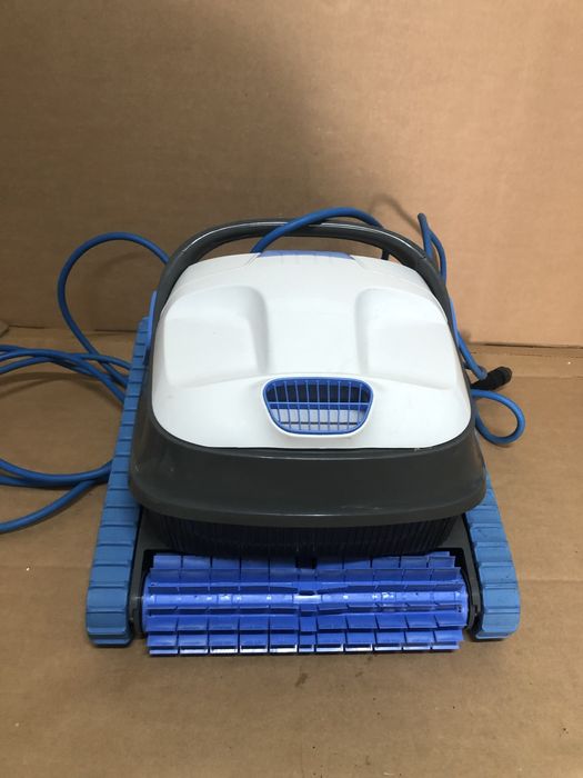 Robot aspirator curatare piscina Dolphin S300