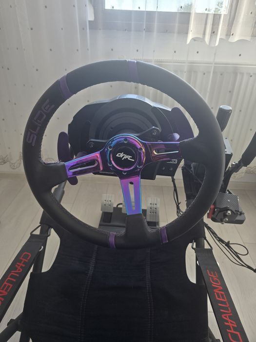 Scaun Playseat Challenge + Volan Thrustmaster t300 rs Gt