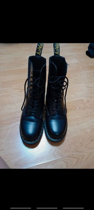 Dr Martens 1490 Harper