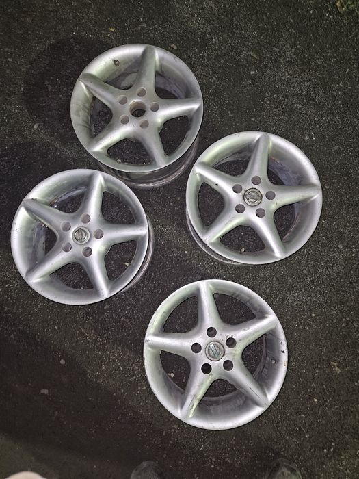 Продам диски на 15