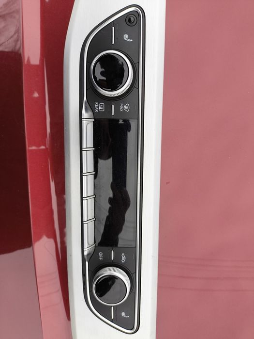 Управление за климатик за Audi A4,A5 8W F5