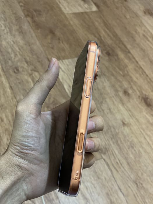 iPhone 17 Pro Max, оранжевый