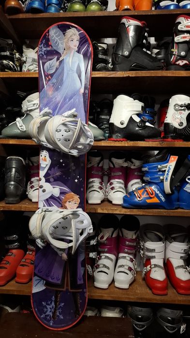 Placa snowboard 130 cm cu legaturi