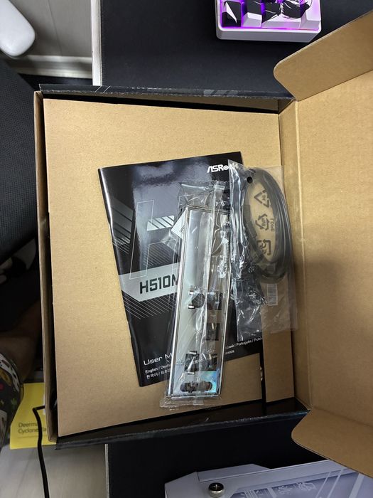 Материнские плата Новый