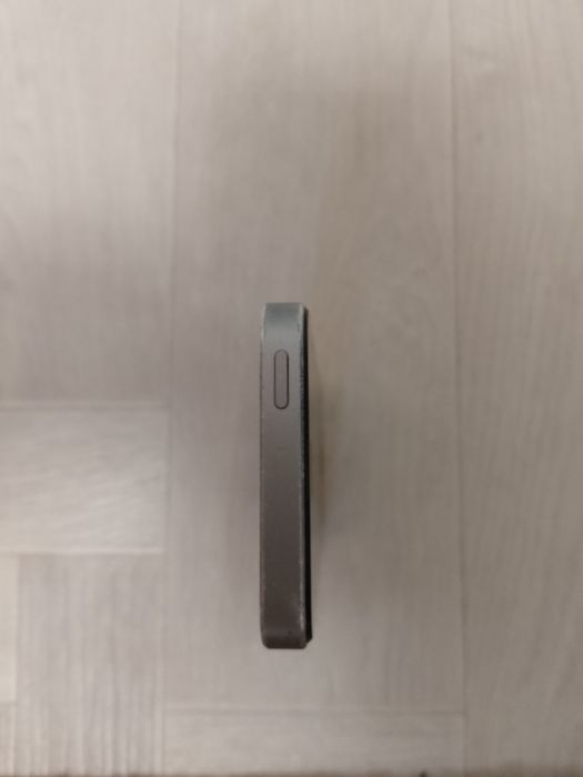 iPhone 5s не включается