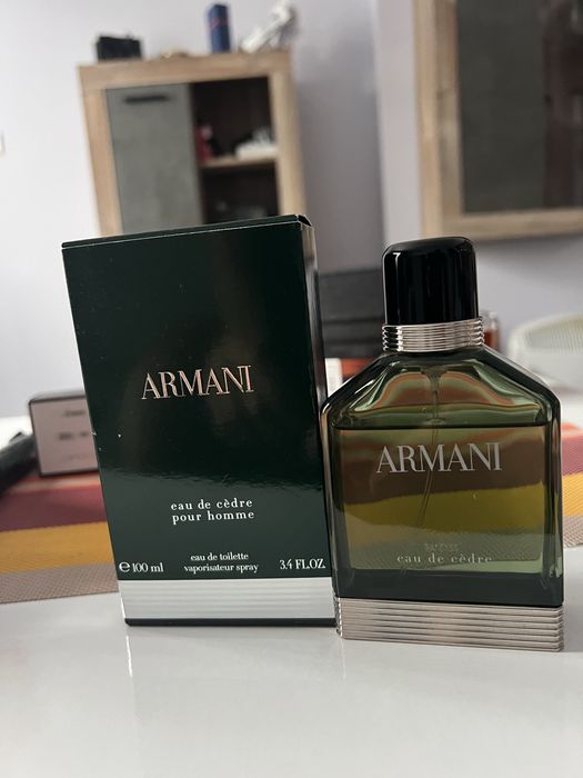 ARMANI Eau de cèdre
