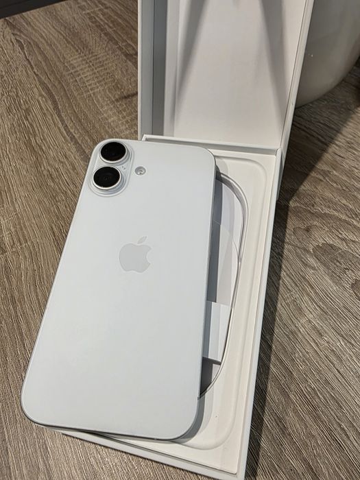 iPhone 16 – Full BOX