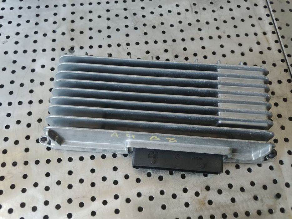 amplificator audio  audi a4 b8 8k 8t0035223ah