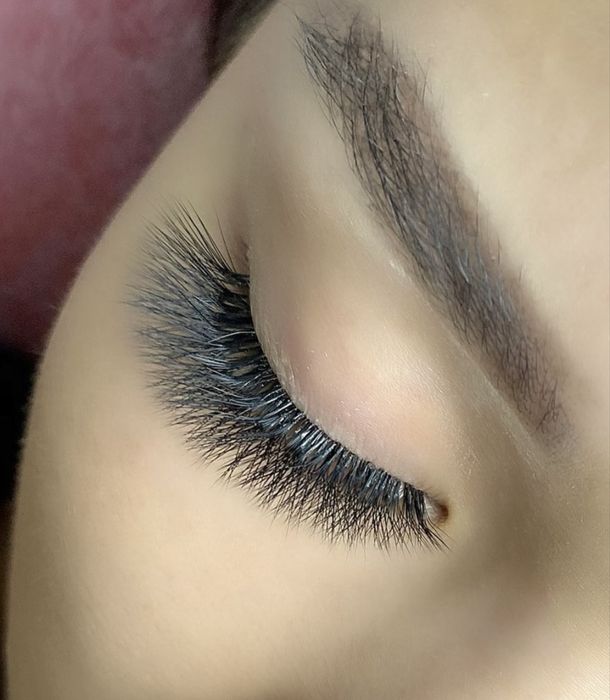 Наращивание ресниц выезд