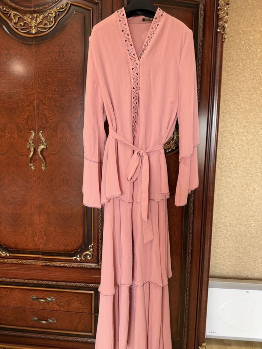 Дамски официални рокли