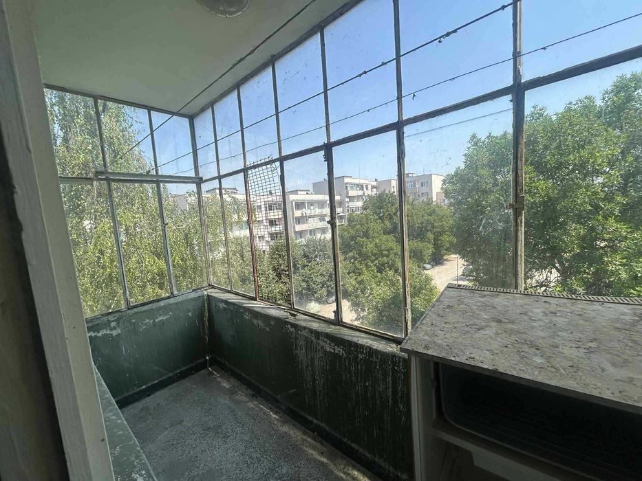 Продава се Четиристаен апартамент в Попово - 110 кв.м за 603 €/кв.м - Снимка #11