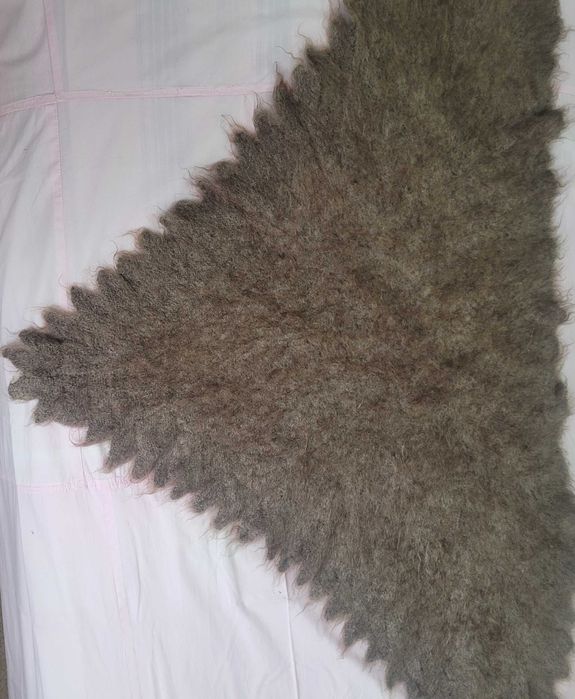 Косынка пуховая оренбургская