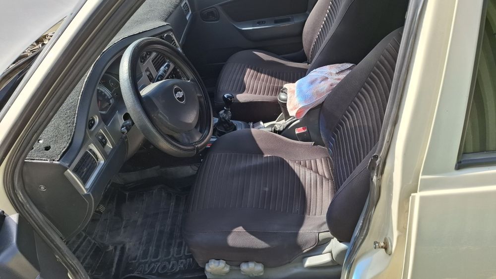 Chevrolet Nexia 2 1.6 DONS srochna sotiladi