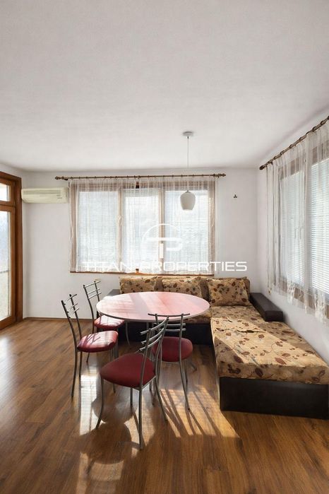 Дава се под наем Многостаен апартамент в Пловдив, Център - 120 кв.м за 700 € - Снимка #1