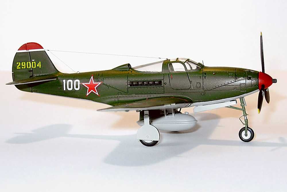 модель самолёта Аэрокобра 1/72 NOVO макет наглядное пособие в клуб