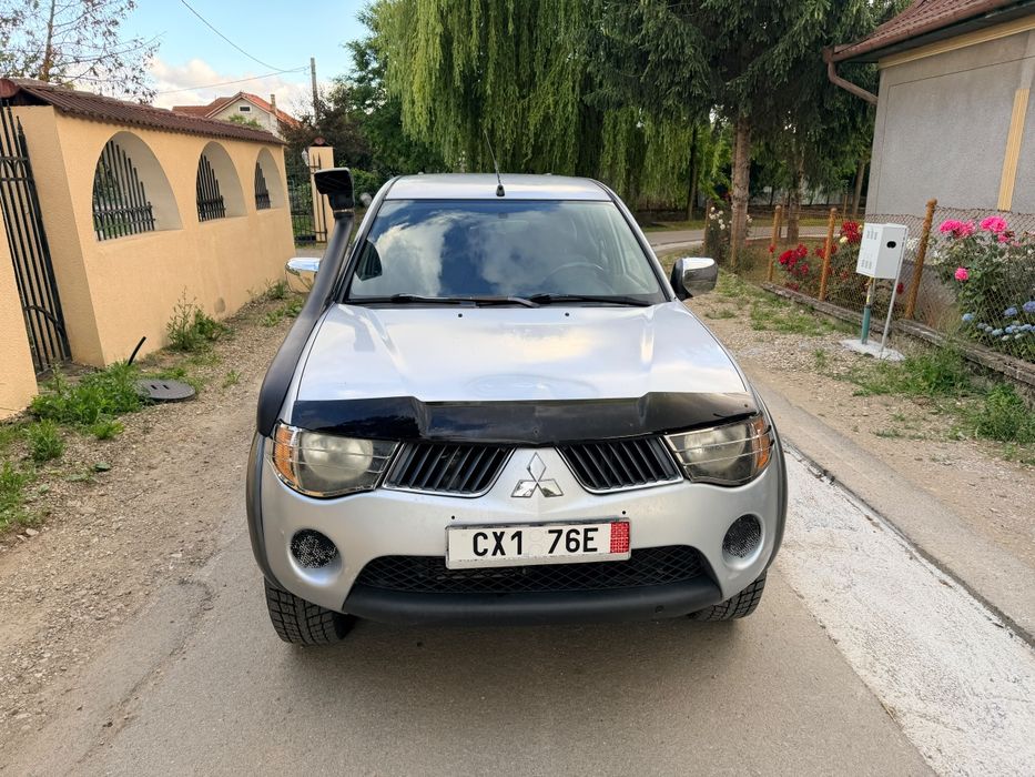 Mitsubishi l200 L200