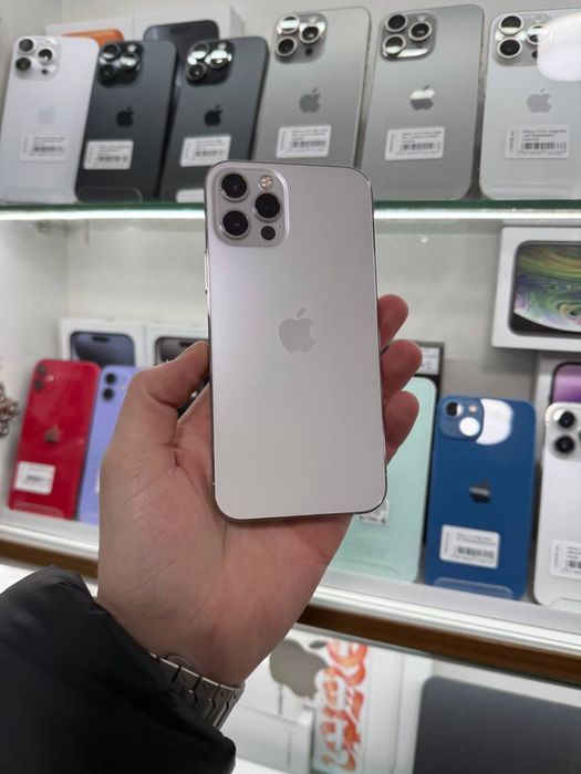 Iphone 12 Pro sotiladi