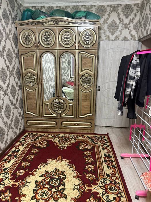 Олмалиқ  Московскийда ижарага уй берилади