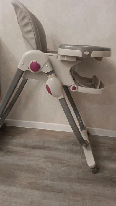 Детский стул для кормления