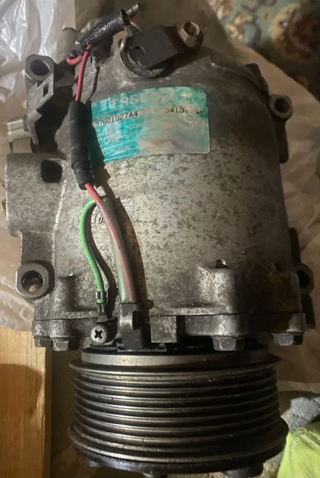 Compresor aer conditionat Honda Civic.