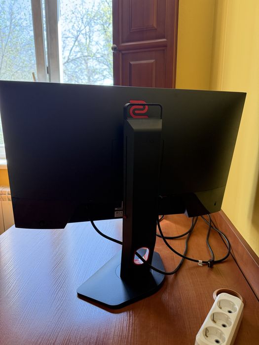 Монитор benq zowie XL2411K