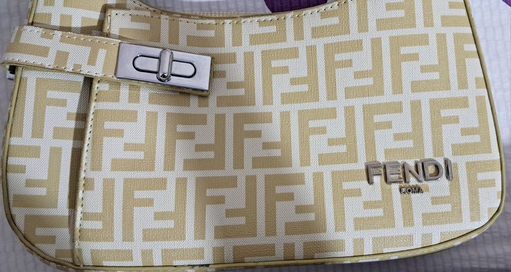 продается женская сумка