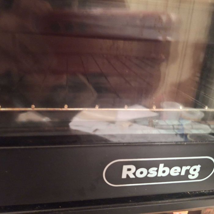 Печка със стъклокерамичен плот,  малка