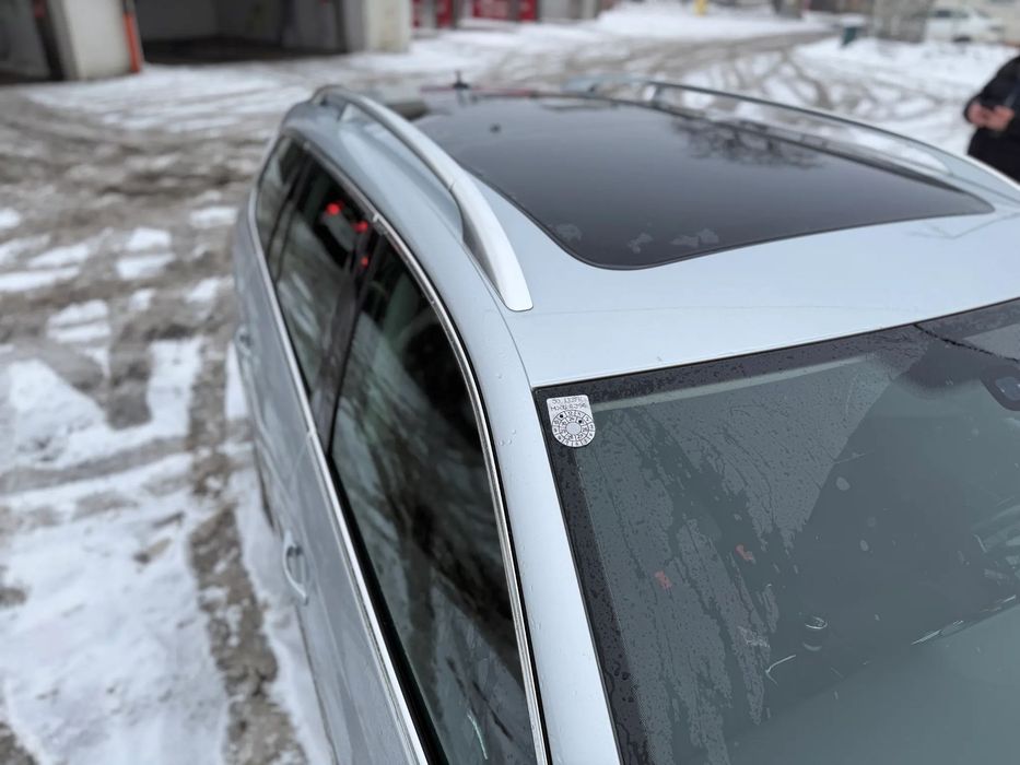 Volkswagen Golf 2012 diesel, 4.711 € — imagine 5