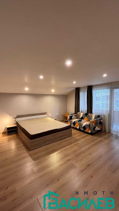 Дава се под наем Двустаен апартамент в София, Център - 55 кв.м за 478.38 € - Снимка #3