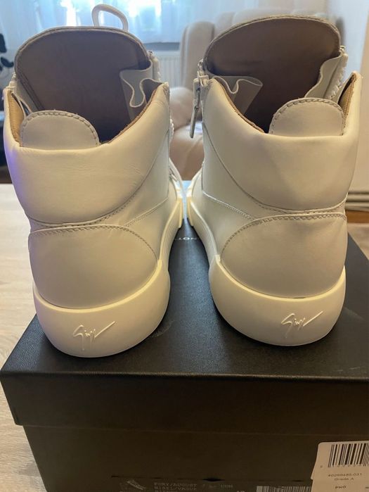 Vand Giuseppe Zanotti