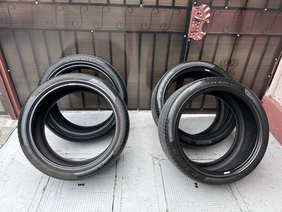 Anvelope vara Pirelli P Zero 265/40/21 si 295/35/21