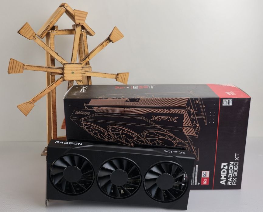 Видео Карта XFX Swift RX 9060 XT 16GB GDDR6, AMD Radeon